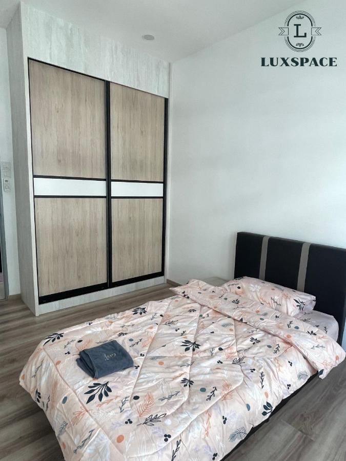 Near Batu Kawa Cozy P Kuching